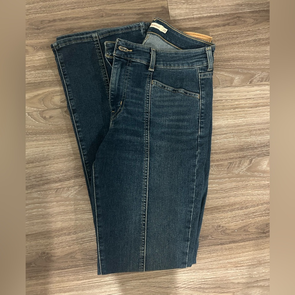 Levi’s dark blue denim jeans